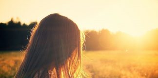 девојка-у-слици-и-речи