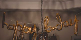 srecan-rodjendan-natpis-na-engleskom-baloni